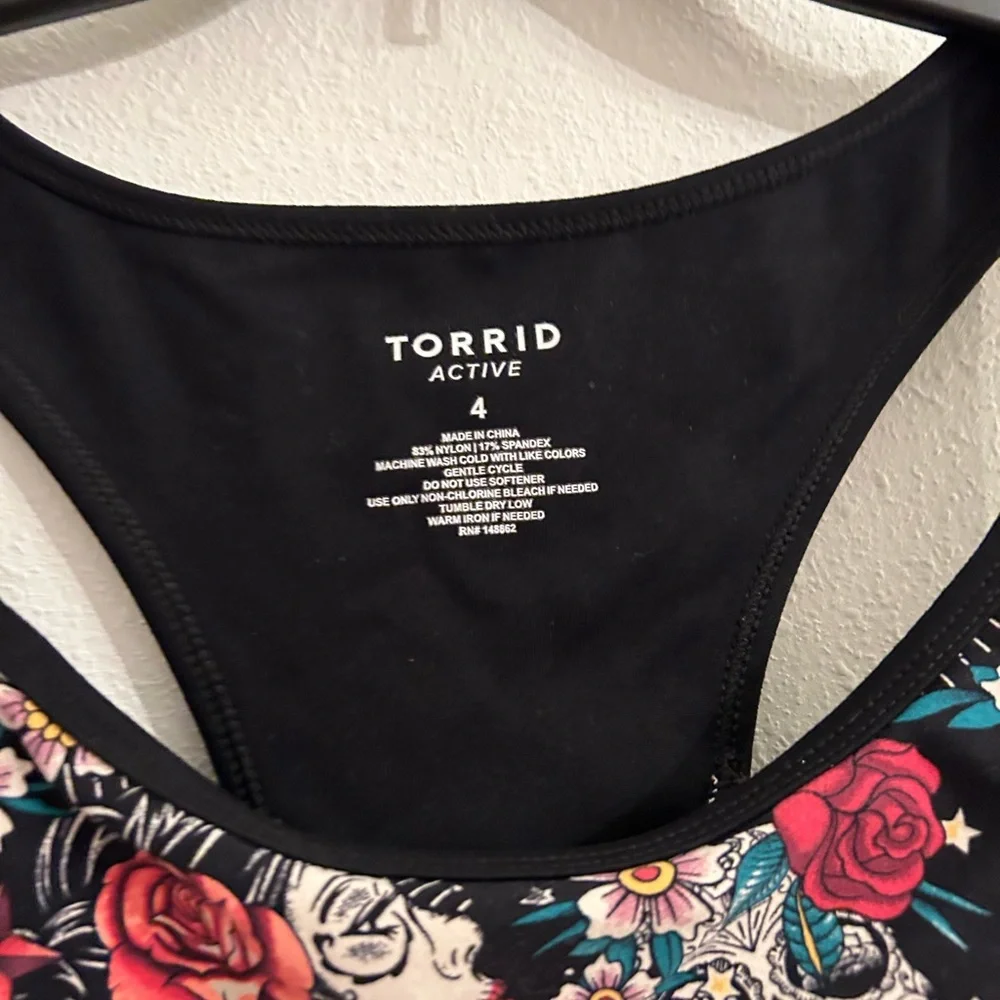 Torrid | Skull & Roses - Picture 3 of 4